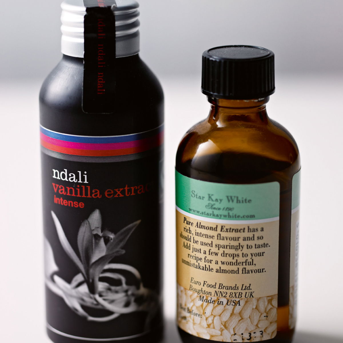 A picture of Delia's Vanilla extract ingredient