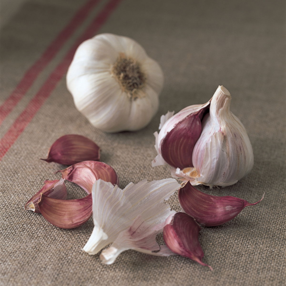 A picture of Delia's Garlic ingredient