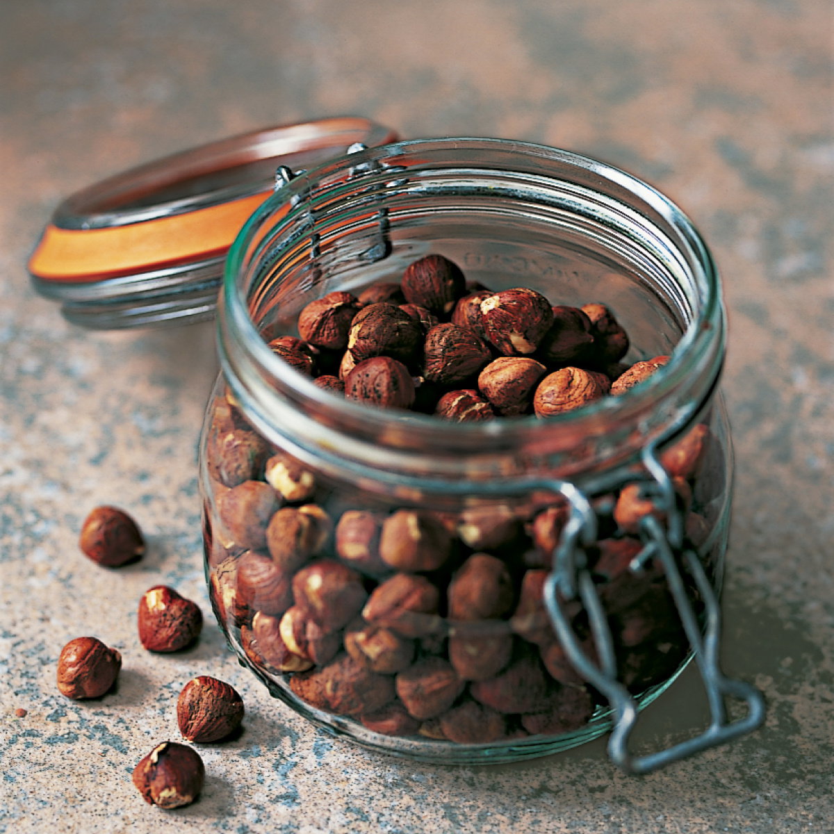 A picture of Delia's Hazelnuts ingredient